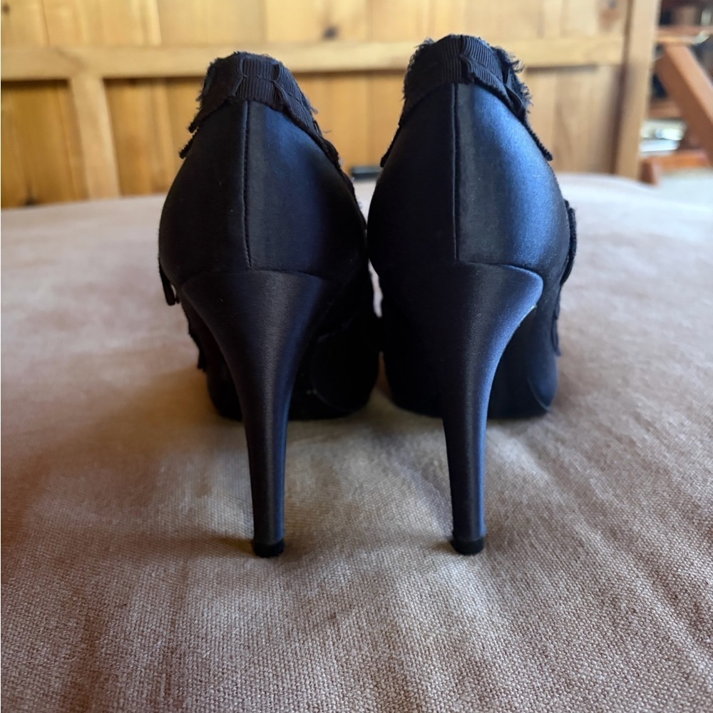 Pedro Garcia Sandra Satin Mary Jane Peep Toe Heel - Picture 4 of 6